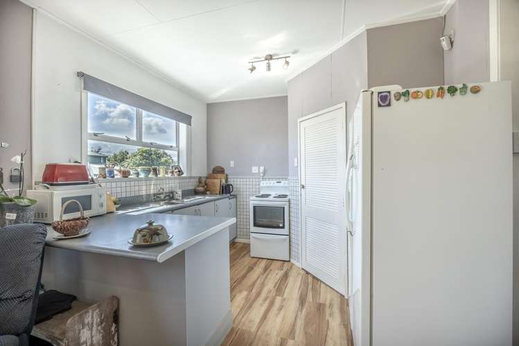 67 West Coast Road_3