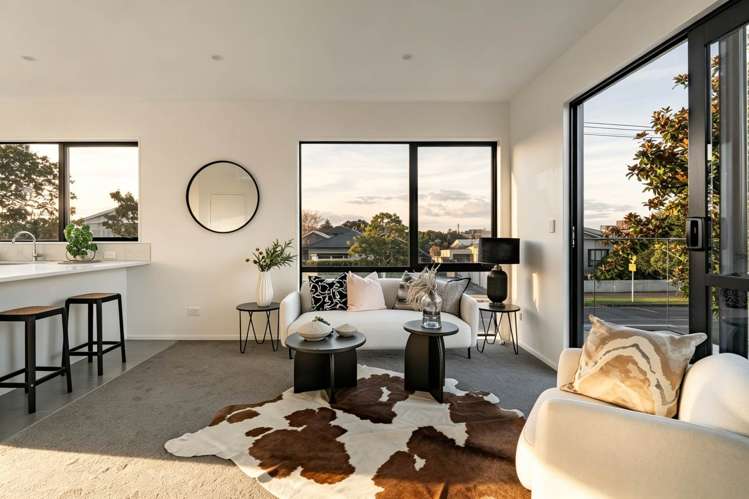 36 Oakley Avenue Waterview_3