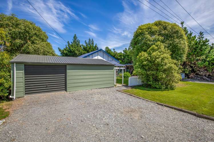 17 High Street Waddington_27