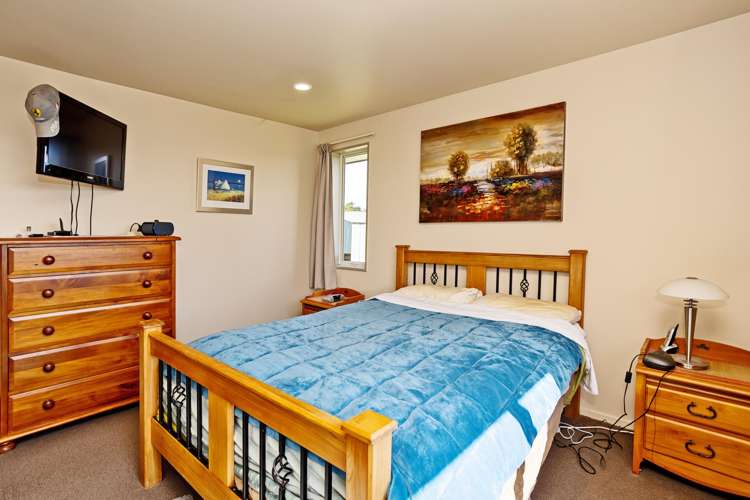 202 Paterson Street Grasmere_10