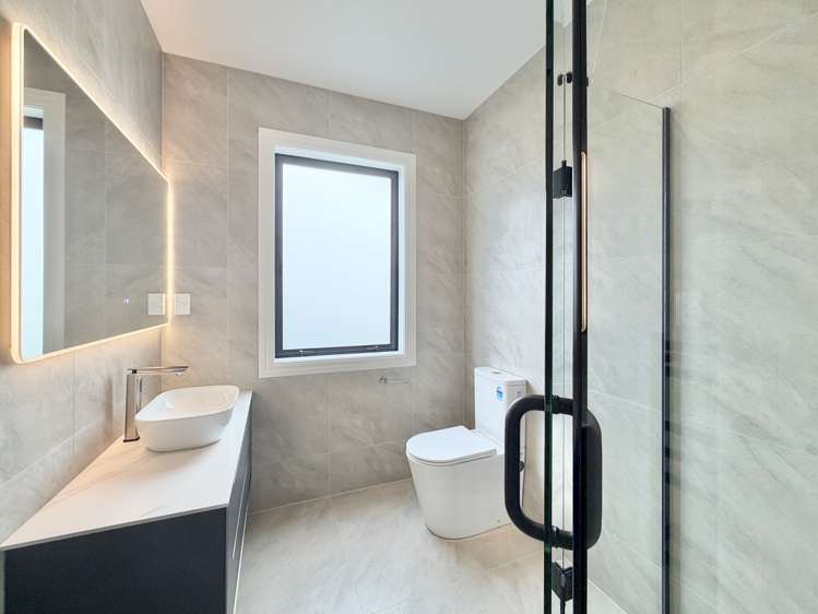 389 Te Taruna Drive Milldale_12