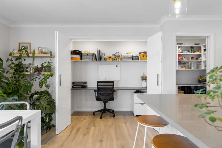 6 Atlantic Drive Fitzherbert_11