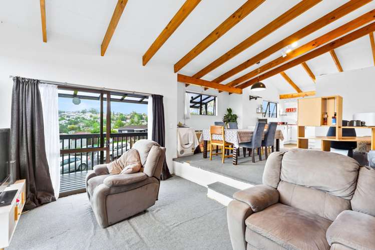 13 Frosses Place Massey_8