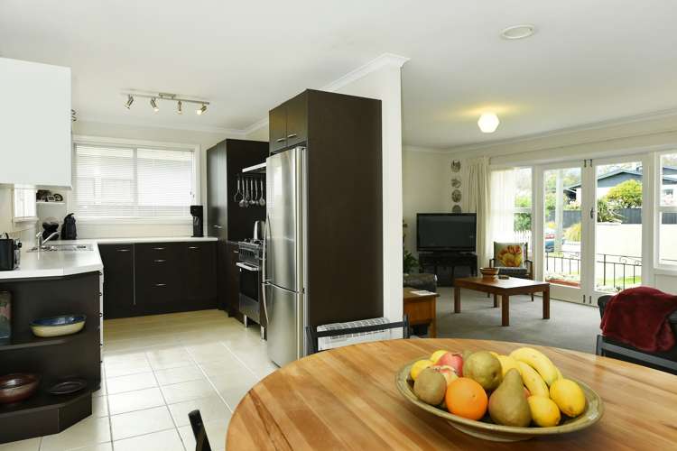 5 Devon Street Stoke_7