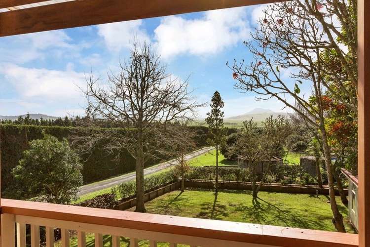 20 Old Loop Road Ngararatunua_25