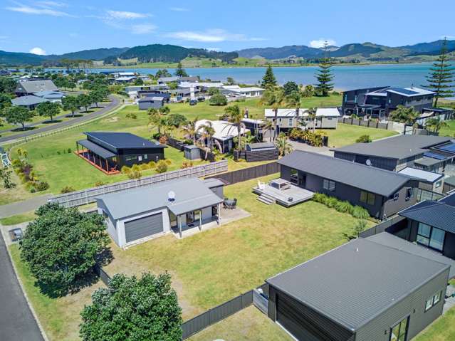 113 Kelly Jade Avenue Matarangi_2