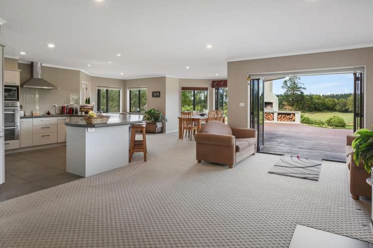 120 Walford Road Aongatete_6