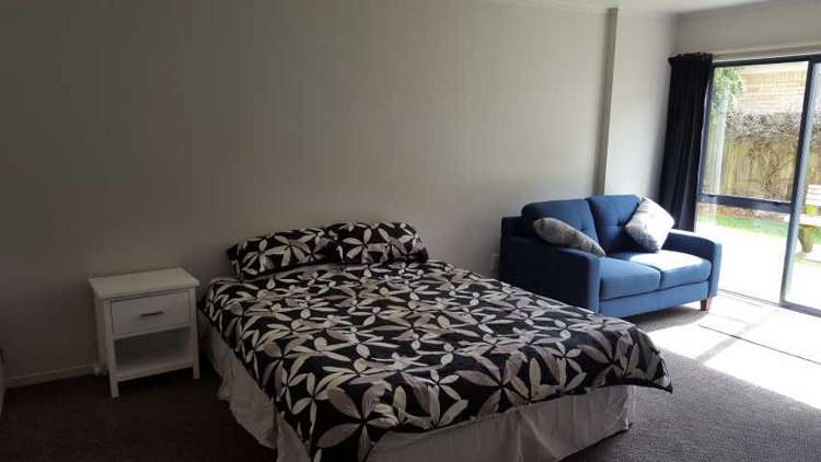 03/26 Hogan Street 1076_4