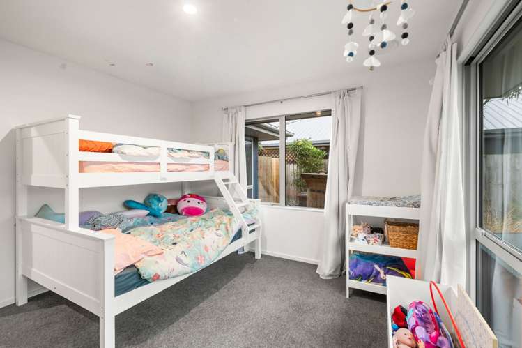 105 Kotuku Crescent Woolston_13