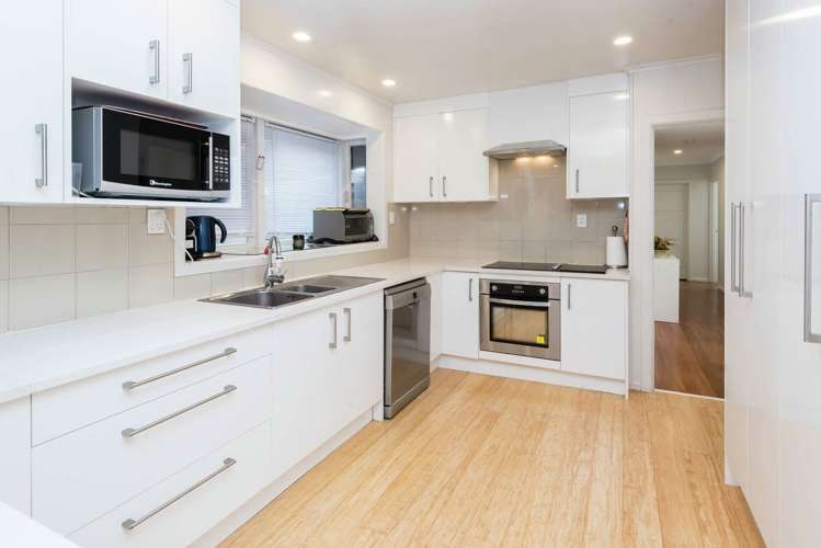 8 Evelyn Road Cockle Bay_2