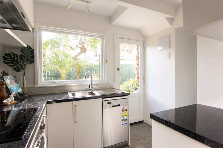 13/1 Water Street Otahuhu_10