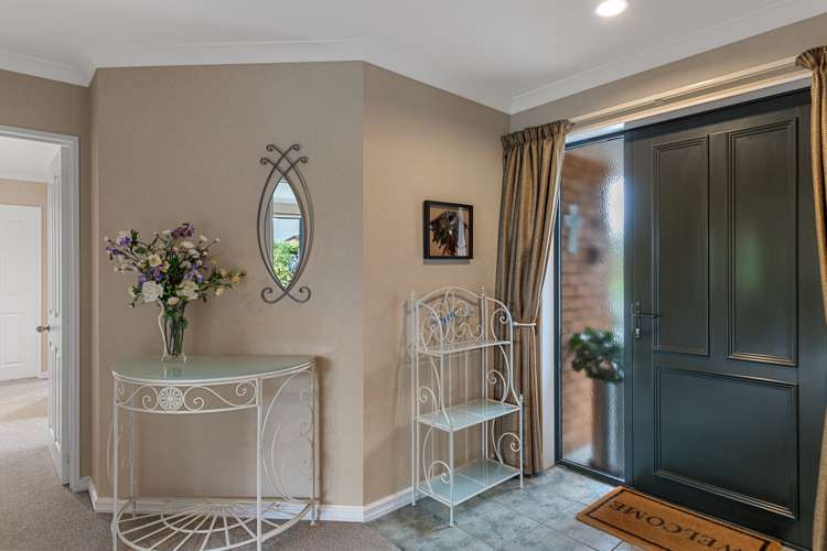 5 Chesterton Drive Leamington_14