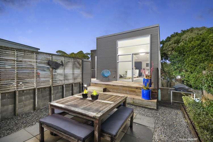 87a Te Wharepouri Street Berhampore_13