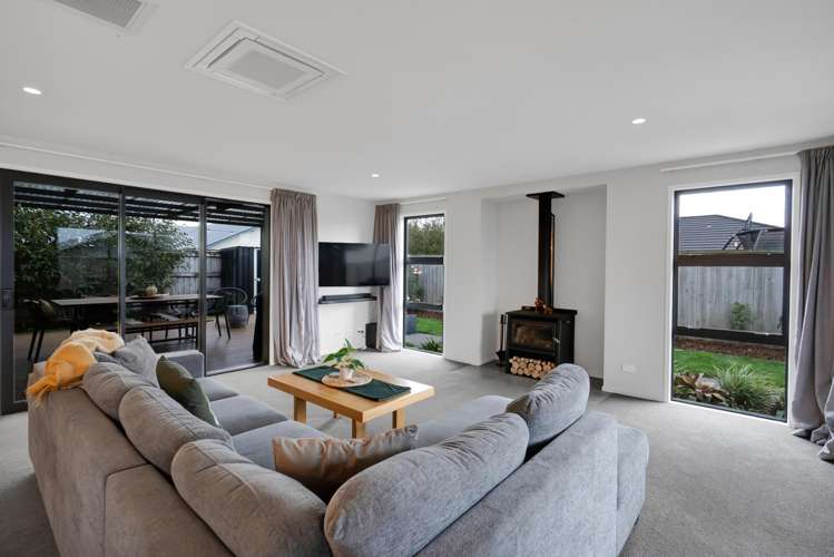 7 Hodge Park Lane Inglewood_6