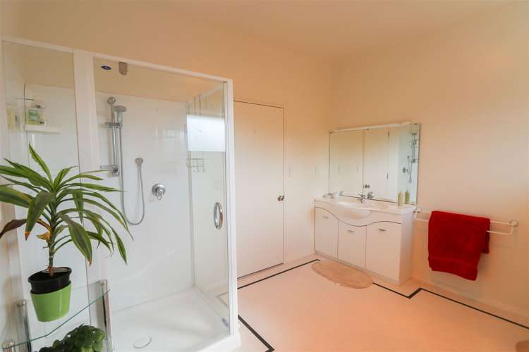 585 Woodbury Road Geraldine_10