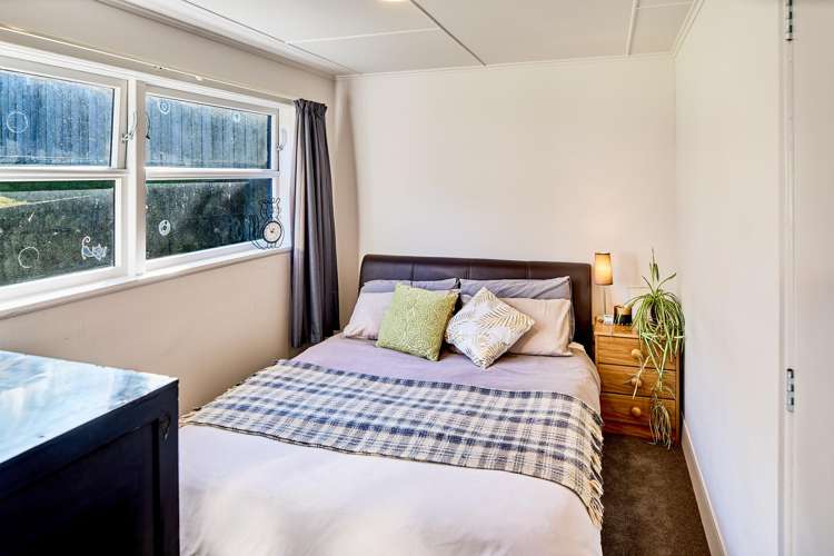 92 Mana View Road Paremata_10