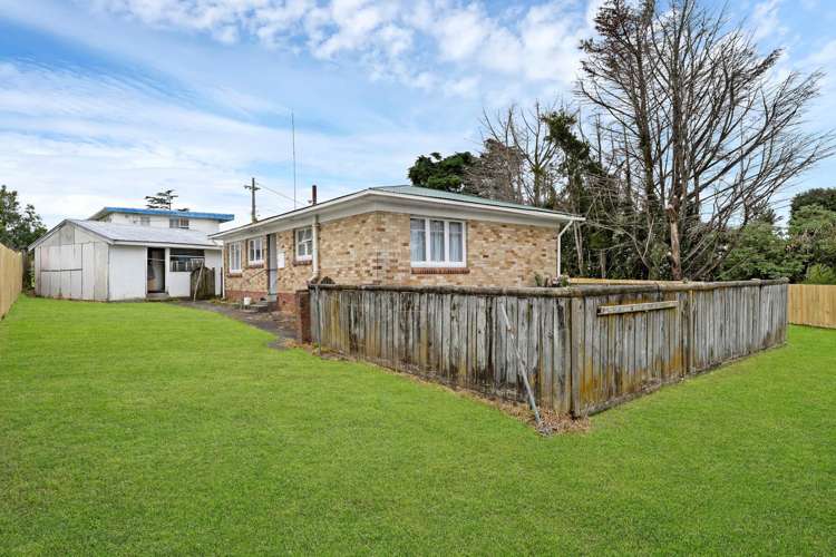 54 Ashlynne Avenue Papatoetoe_8