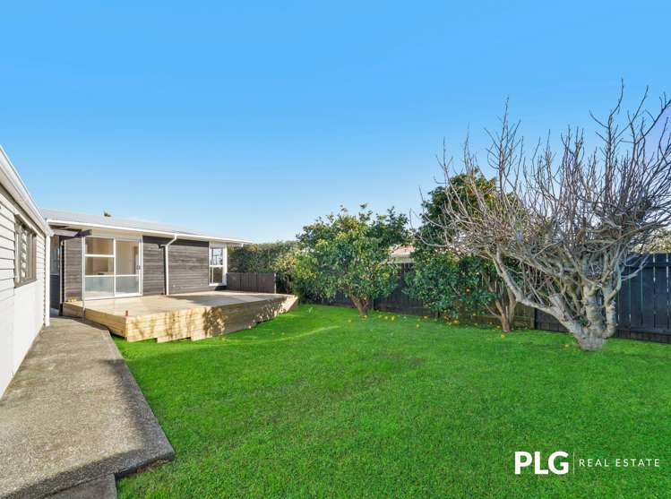12 Farnborough Crescent_1
