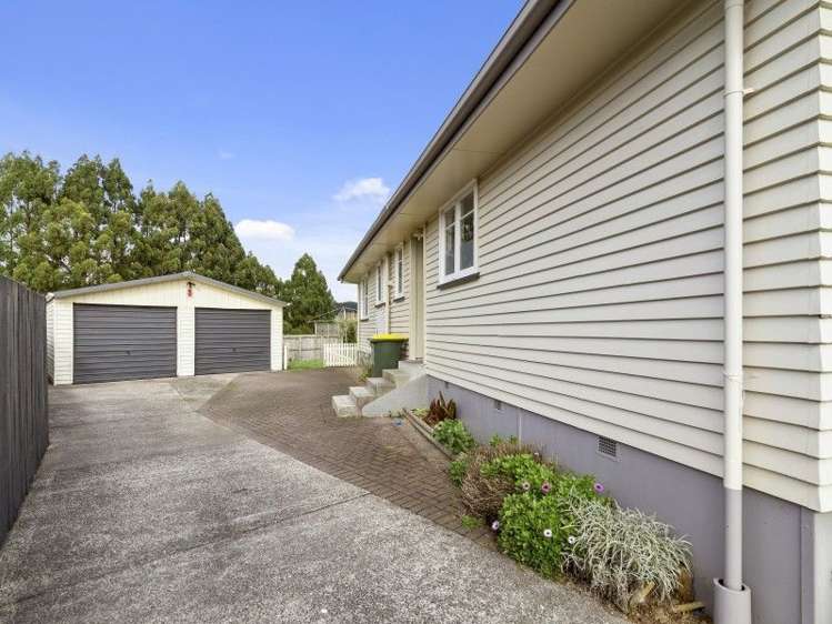 18 Homedale Street Pukehangi_8