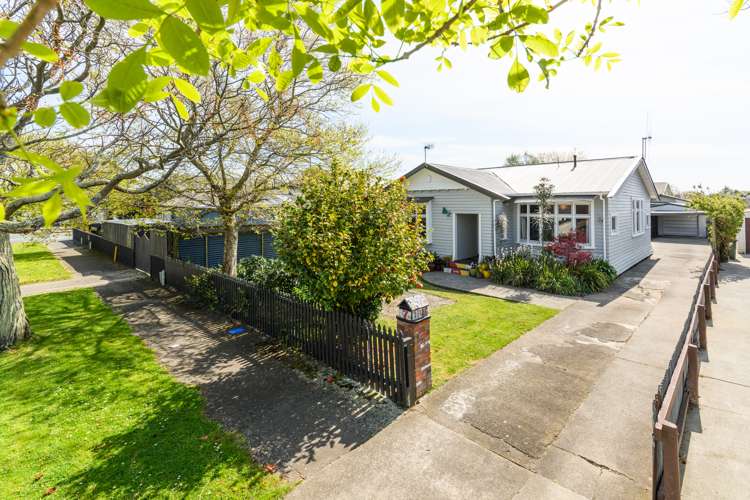 7 Argyle Avenue Takaro_23