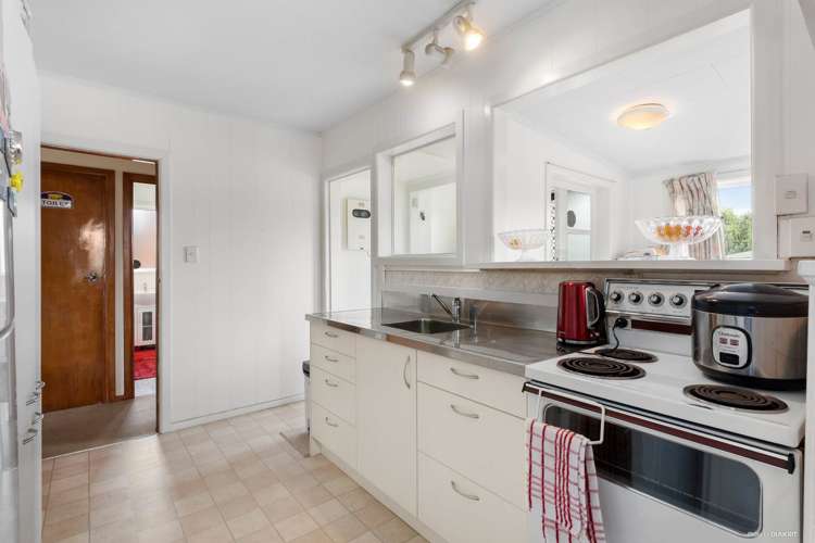 35 Mclean Avenue Papatoetoe_9