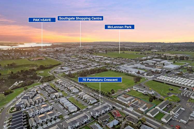 70 Paretaiuru Crescent Papakura_12