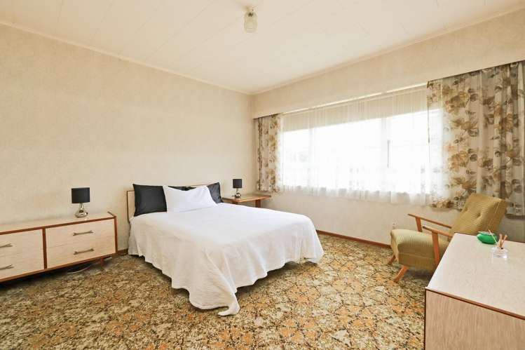 2/804 Duke Street Mahora_7