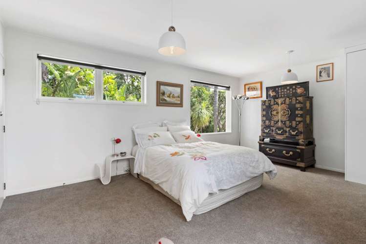 2/98 Park Rise Campbells Bay_31