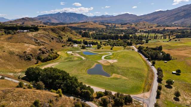 Prestigious Arrowtown land opportunity