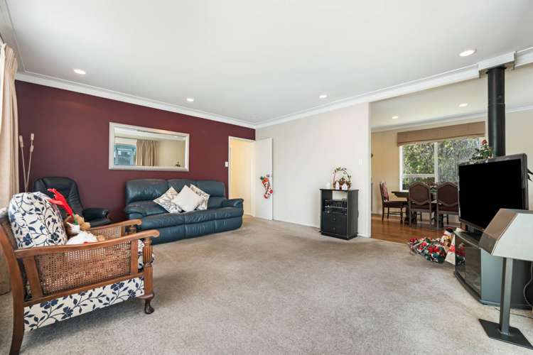 21 Kurnell Drive Botany Downs_15