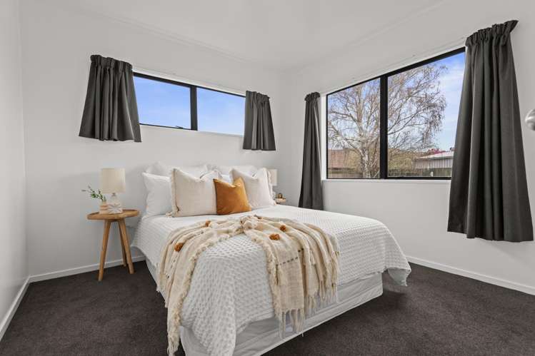19 Dalwood Grove Highbury_11