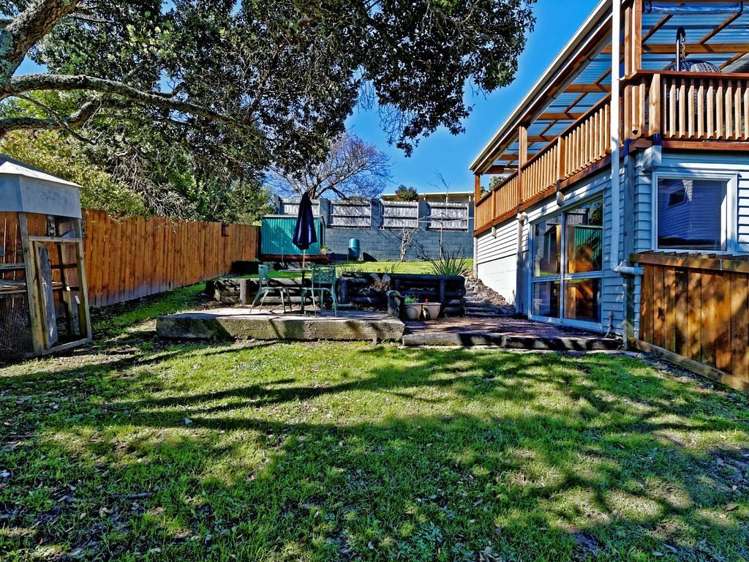 22 Sunnylaw Place Glen Eden_20