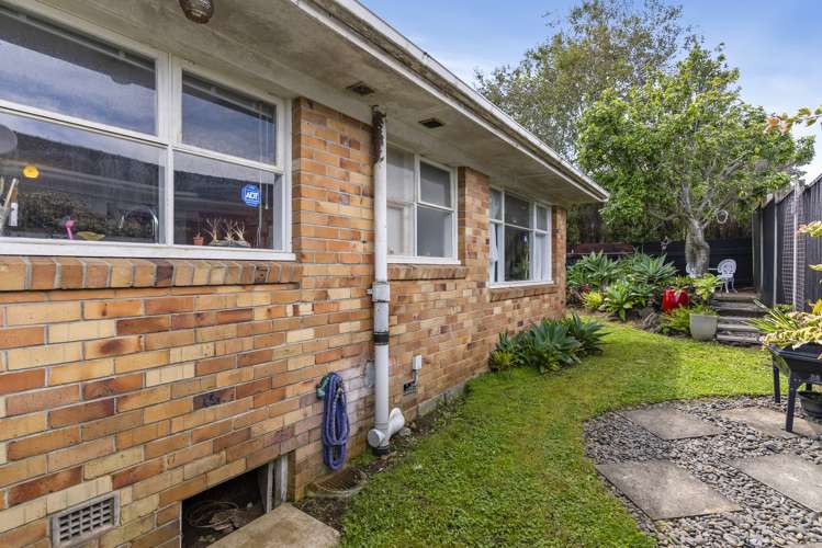 1/62a Spring Street Onehunga_12