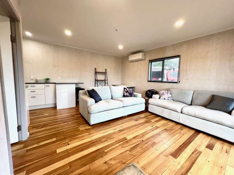 4 Upper Cross Street Raglan_6