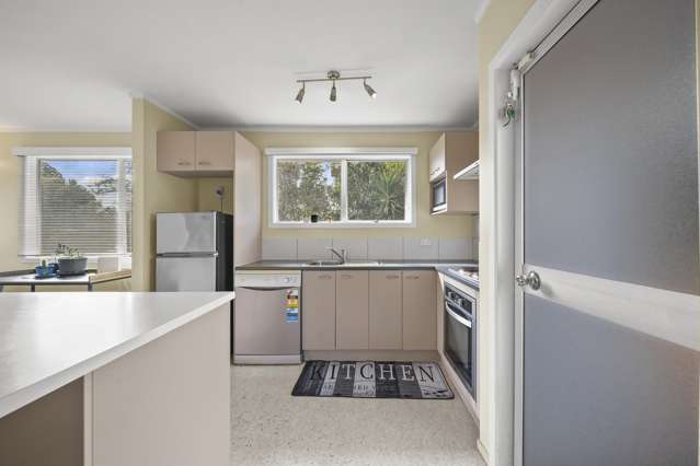 1/77 Waipuna Road Mount Wellington_2