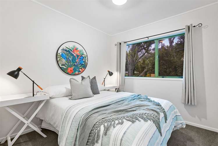 12a Seaton Road Murrays Bay_9