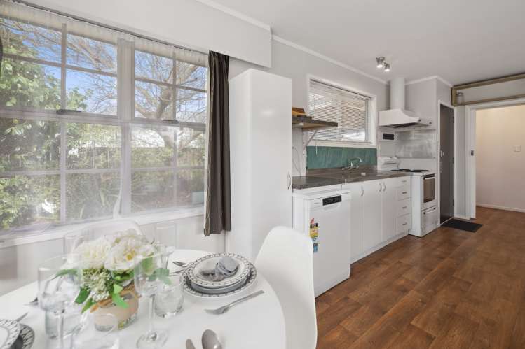 1 Milton Grove Owhata_7