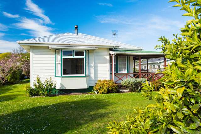 570 Wainui Road Kaiti_2