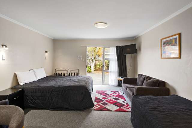 347 Worcester Street Linwood_3