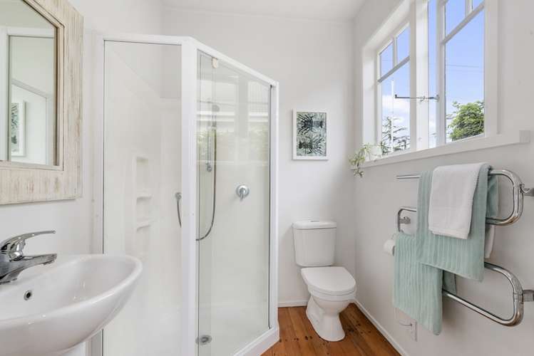 26 Hastings Parade Devonport_17