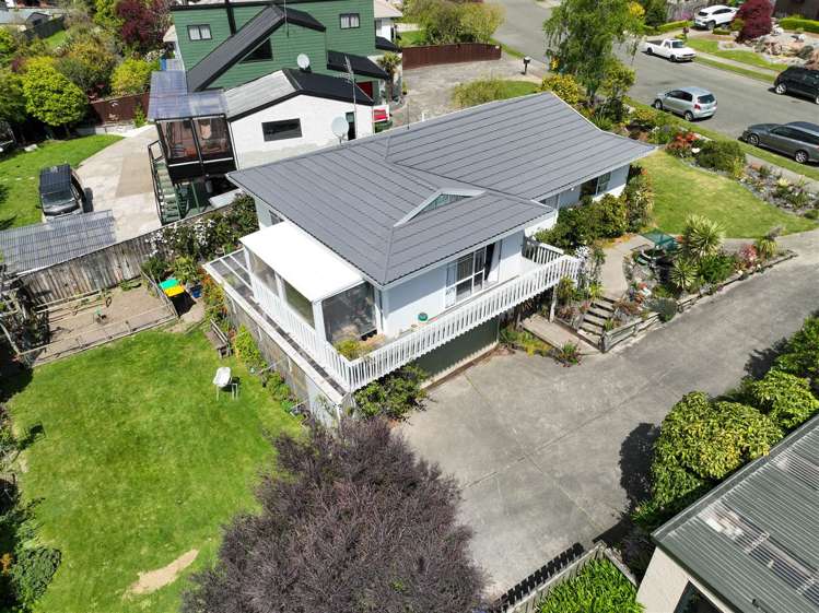 28 Washbourn Drive Richmond_13