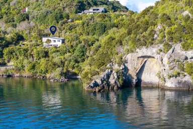 26 Whakamoenga Point_3