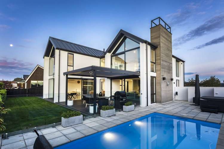 65 Waterstock Way Parklands_33