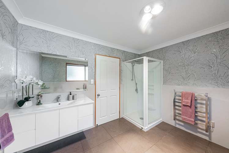 10 Faith Place West Melton_27