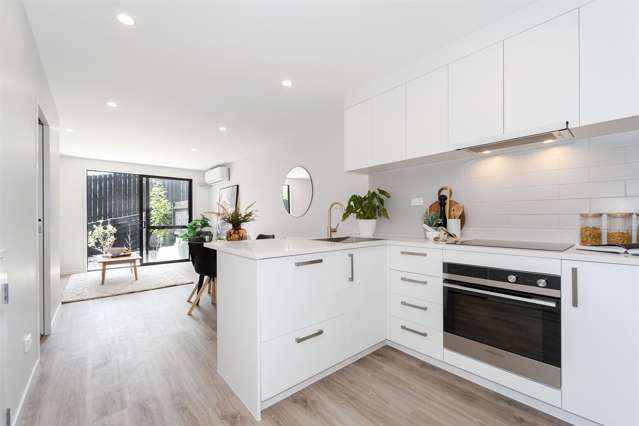 7/8 Chivalry Road Glenfield_2