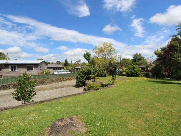 38 Tararua Street Pahiatua_11