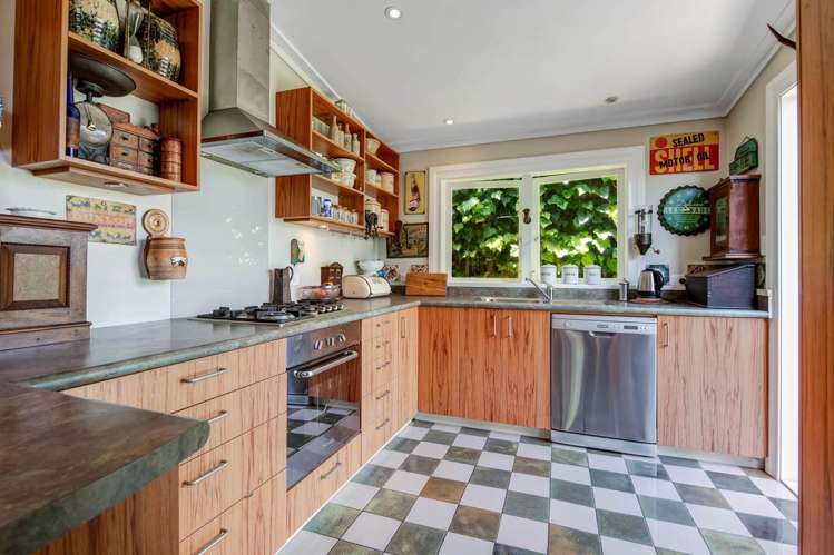 5 Downer Street Helensville_10