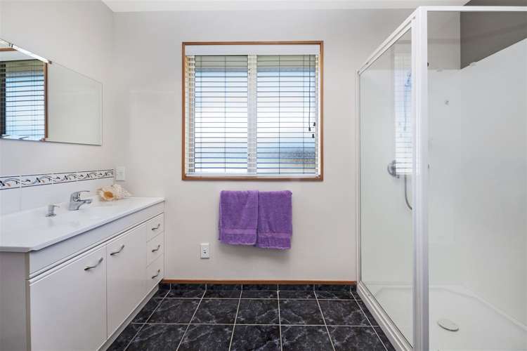 49 Clothiers Road Swannanoa_28