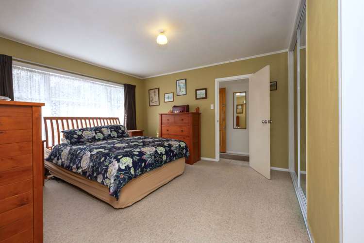 31 Fairdene Avenue Henderson_10