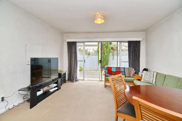 2/10 Kipling Street Addington_4